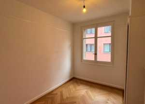 Bel appartement de 3 pièces au 4ème étage en plein coeur de Lausanne