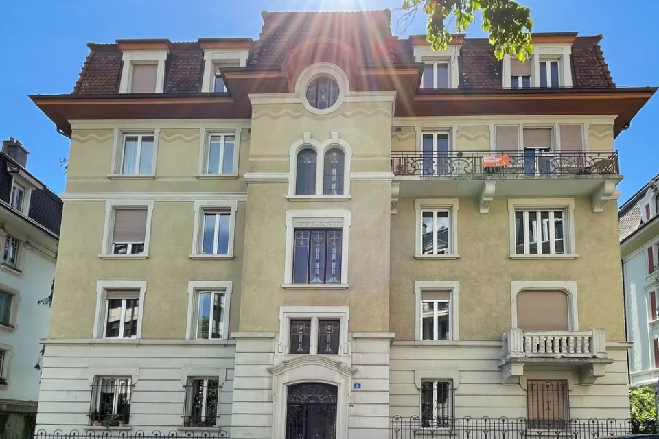 Place de parc intérieure à louer à Lausanne
