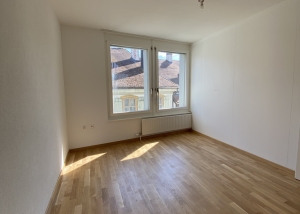 Situé au centre-ville à proximité de toutes les commodités