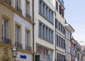 Situé au centre-ville à proximité de toutes les commodités
