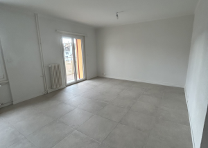 Appartement de 3.5 pièces au 3ème étage à Renens