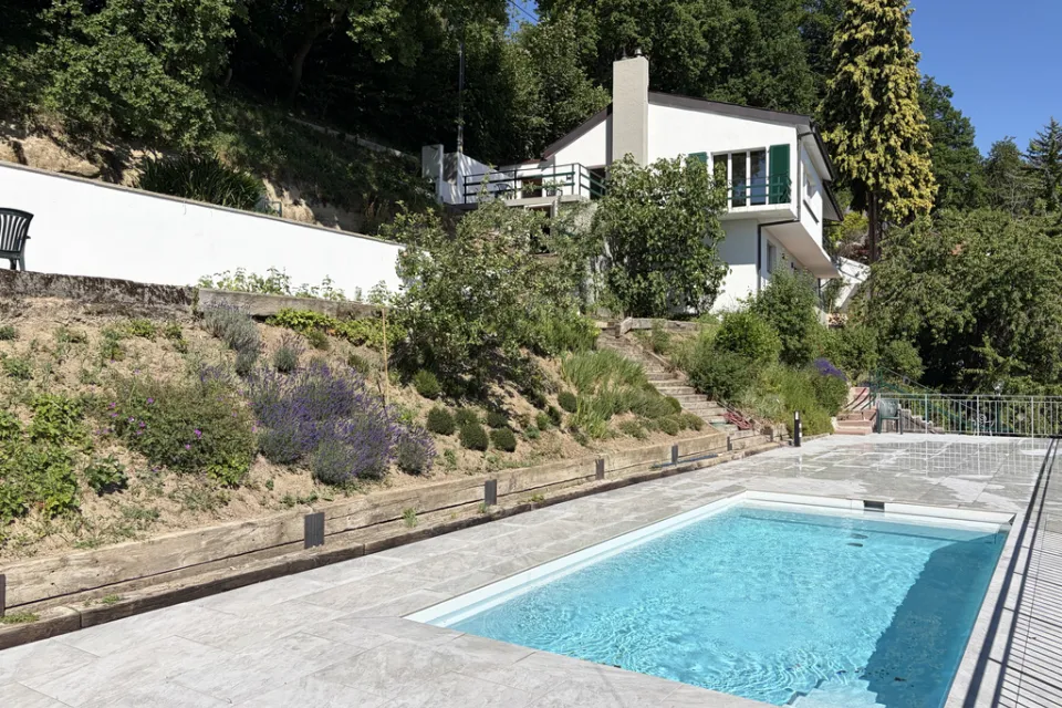 Magnifique villa avec piscine à Épalinges