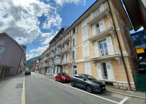 A proximité du centre-ville et de la gare CFF