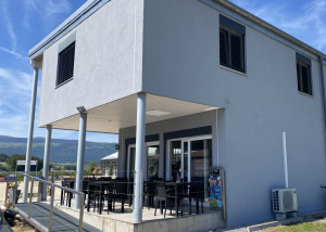 Restaurant club house, avec terrasse, à louer