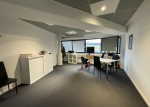 À louer - Surface commerciale de 271 m2 à Trabandan 28B