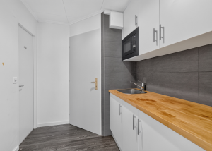 Surface commerciale-Bureau de 100m2
