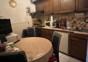 A louer studio au 2ème étage