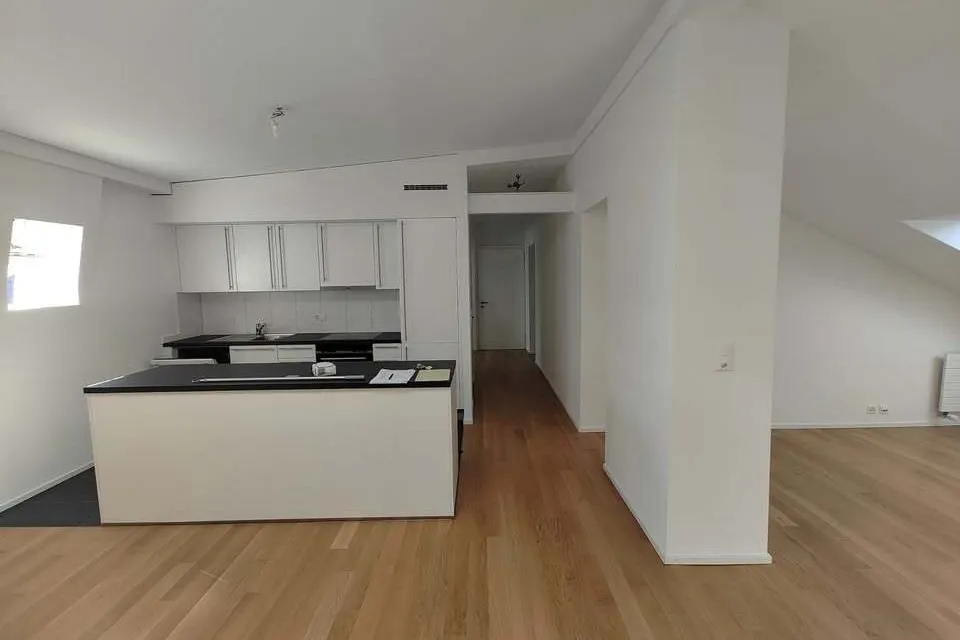 Appartement de 3.5 pièces au 3ème étage sans ascenseur - Gare 21
