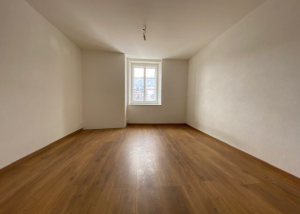 Appartement de 2,5 pièces au 3ème étage, sans ascenseur