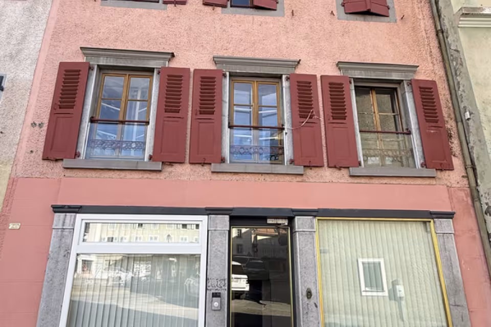 A louer local commercial avec vitrine