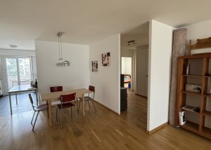 À louer - spacieux appartement de 5.5pcs au 4ème étage