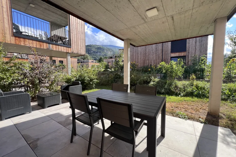 A louer 2.5 pièces avec terrasse