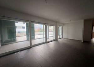 Appartement 3.5 pièces au rez avec grande terrasse