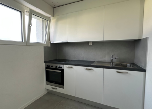 À louer appartement 3 pièces au 4ème étage